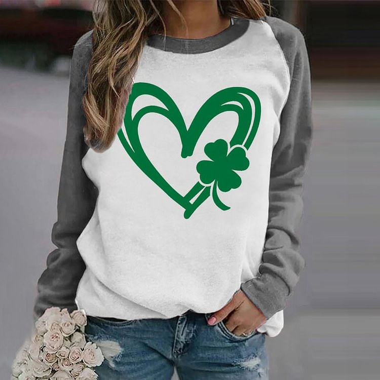 Comstylish Color Block Heart Four Leaf Clover Print Long Sleeved Sweatshirt