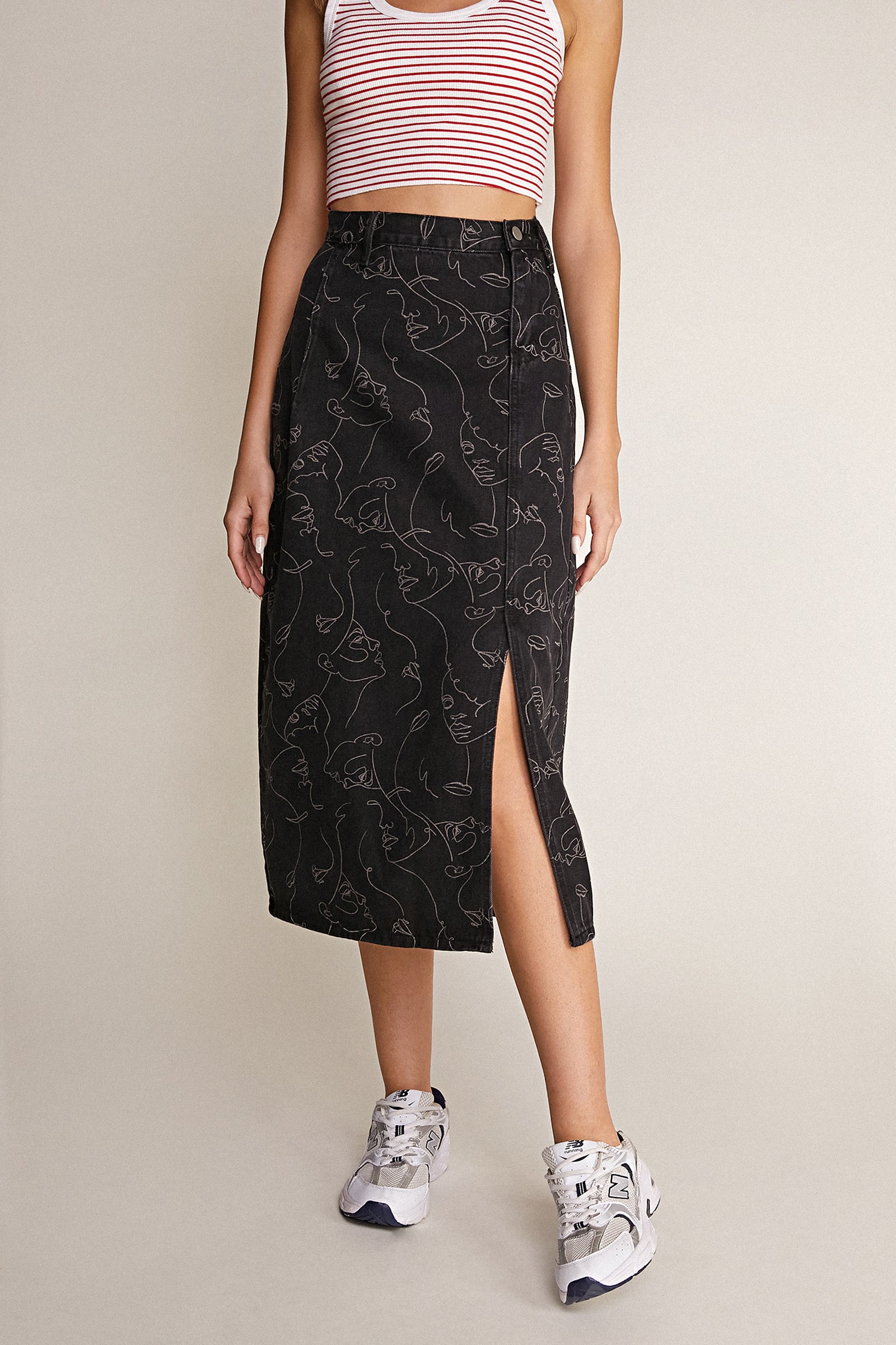 Black Abstract Face Print Midi Skirt