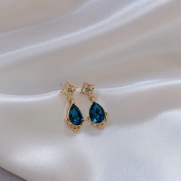 Elegant Sapphire Earrings