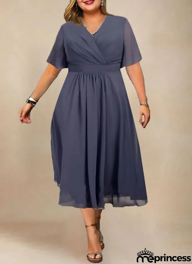Women Fashion Plus Size Solid Color V-Neck Creased Short Sleeve Dress