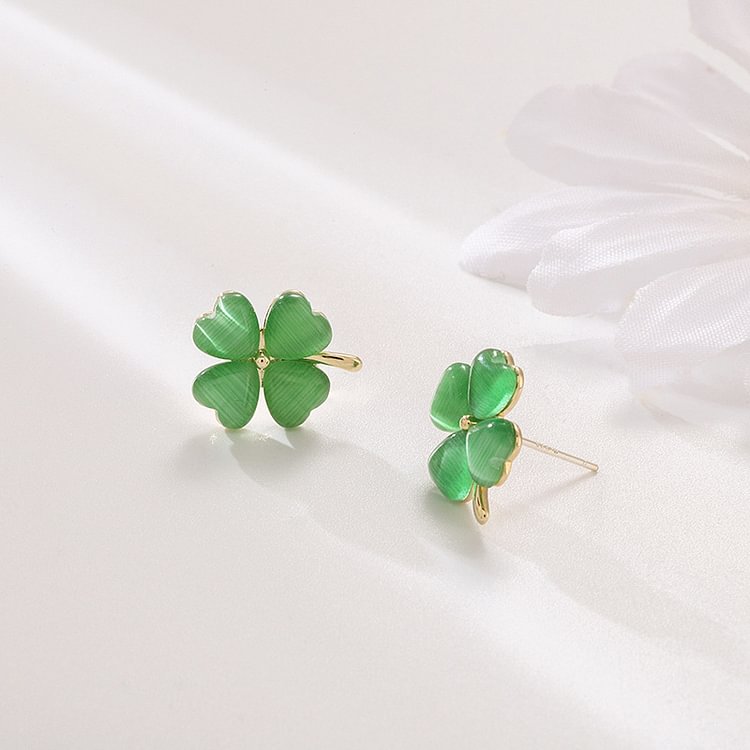 Four-leaf Clover Opal Earrings