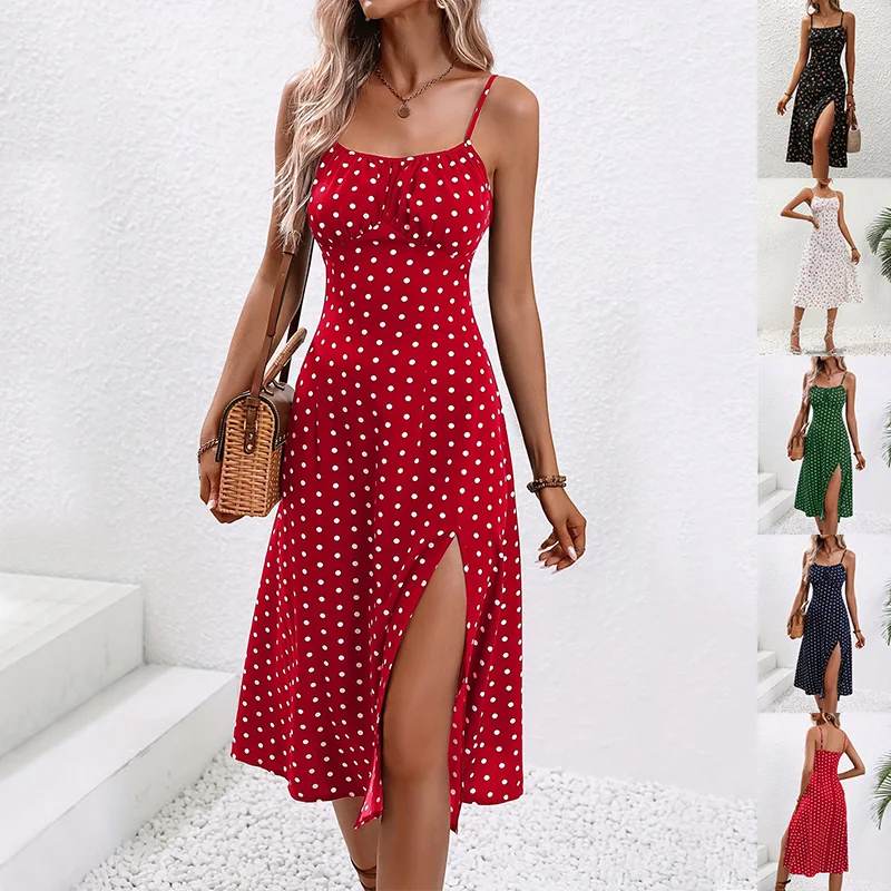 How to Style Suspender Dresses for Mature Women: A Flattering and Age-Appropriate Guide