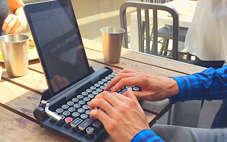 vintage typewriter mechanical keyboard
