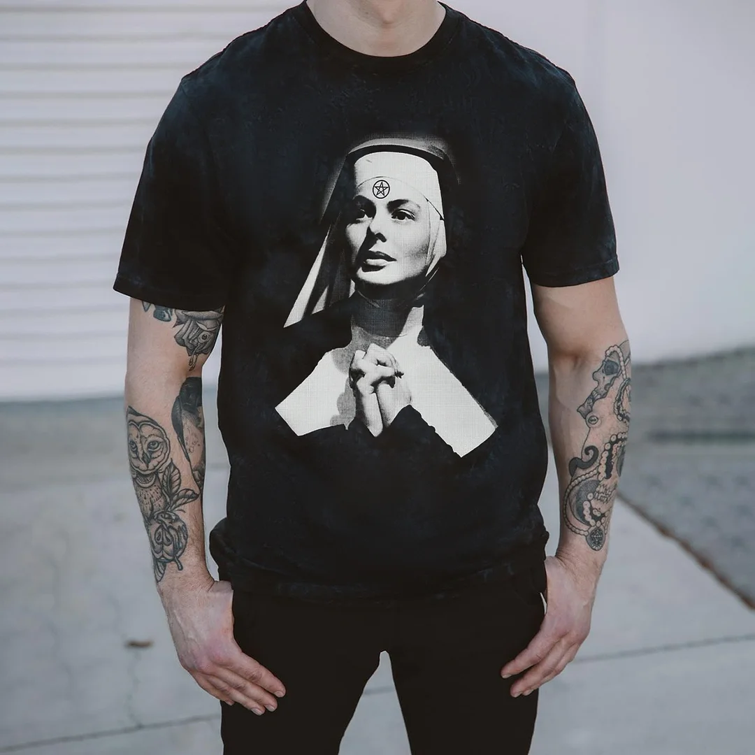 Prayer Nun Printed Men's T-shirt -  