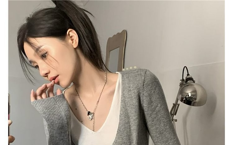 Mock Two-Piece Long-Sleeve V-Neck Knit Top BK29