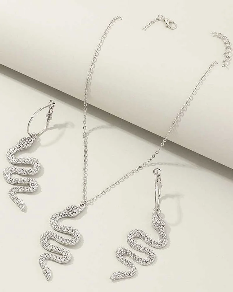Creative Fashion Serpentine Necklace Earrings Set