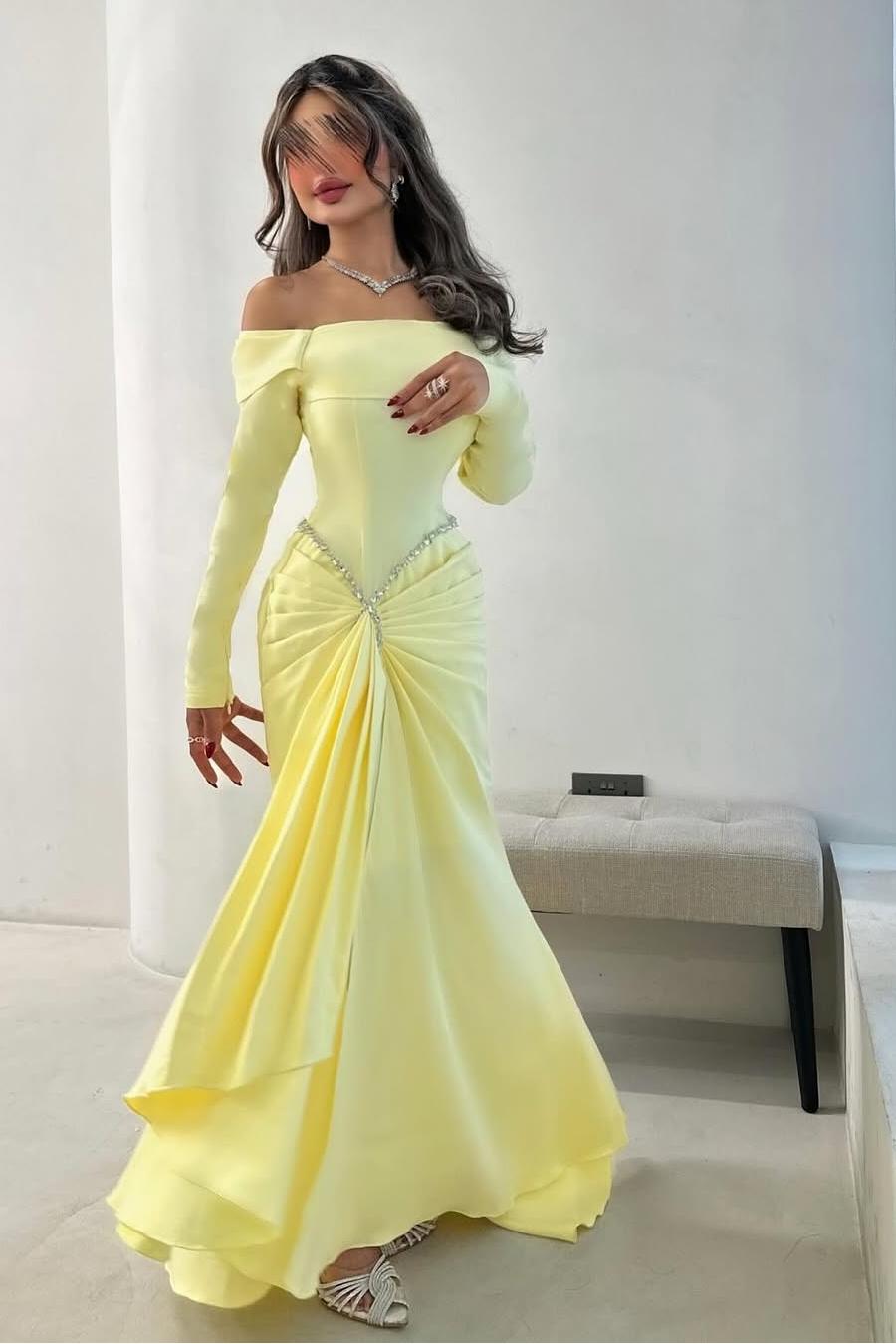Lussooy Sexy Satin Bateau Neck Pleated Rhinestone Long Sleeves Prom Dress