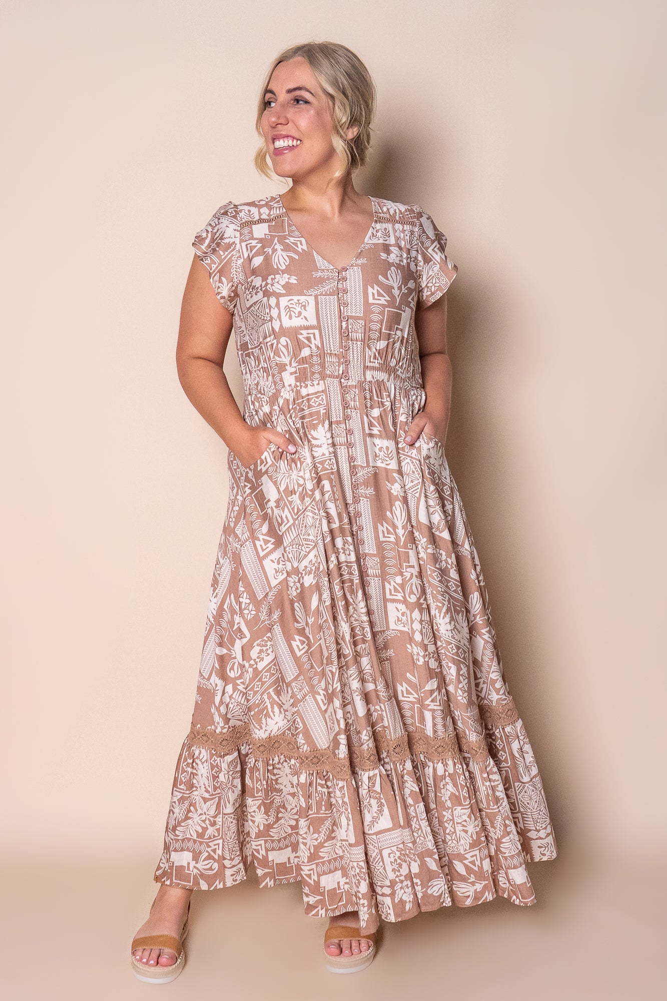 Regina Maxi Dress in Latte