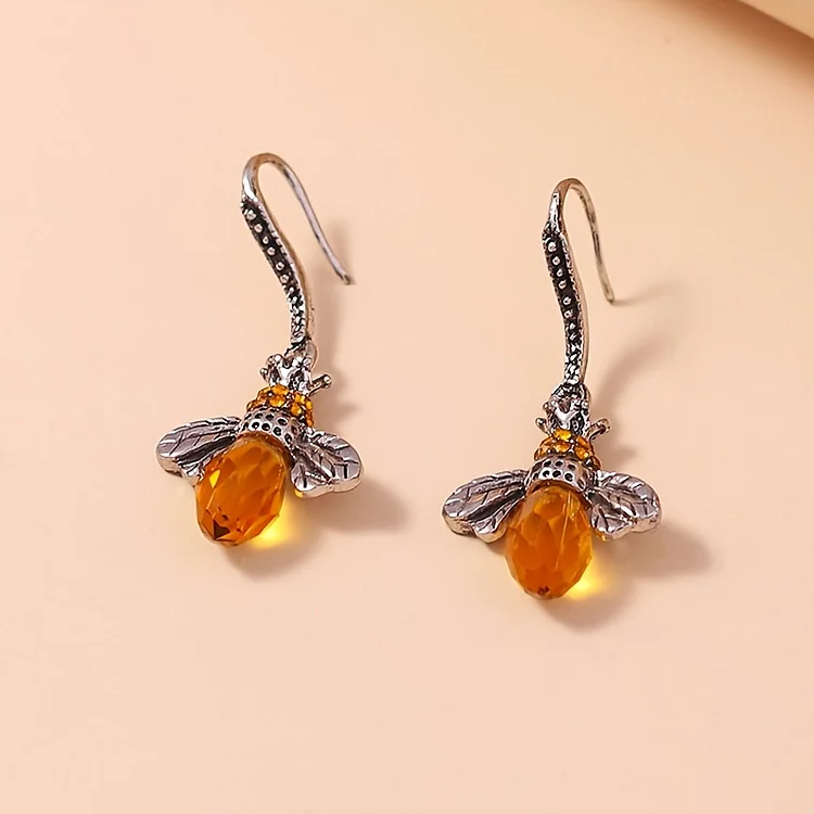 Water Drop Bee Shape Retro Fashion Personality Exaggerated Lady Charm Earrings 2pc Set