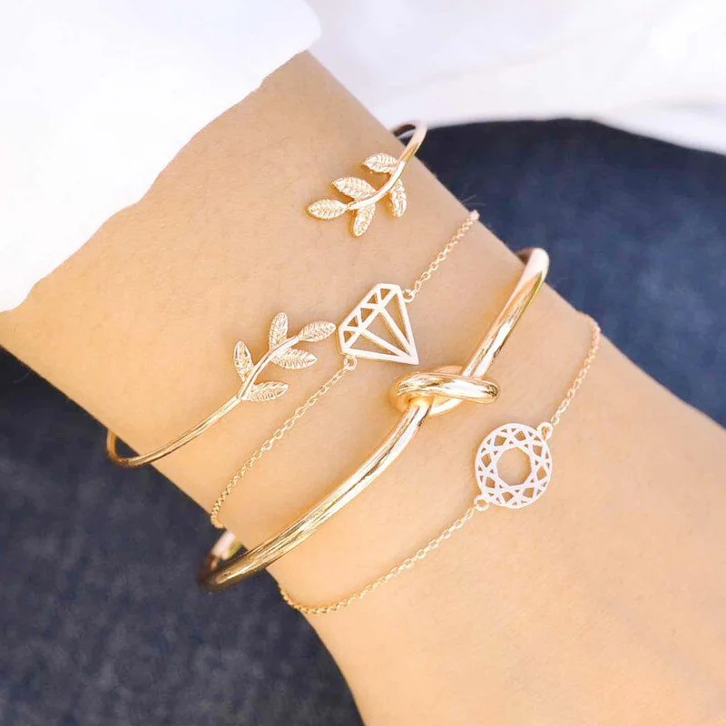 Fashionable Simple Ladies Bracelet 4 Piece Set - Devcarry