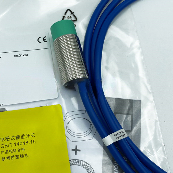 ExplosionProof Proximity Switch NJ818GMN Intrinsically Safe 8.2v DC