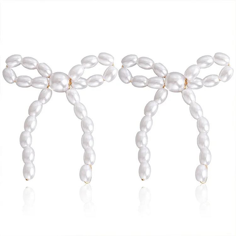 Handmade vintage faux pearl bow earrings