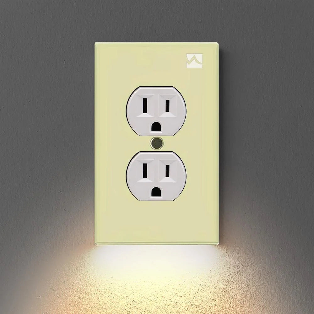 Bazeec™OUTLET WALL PLATE WITH LED NIGHT LIGHTS [UL FCC CSA CERTIFIED]