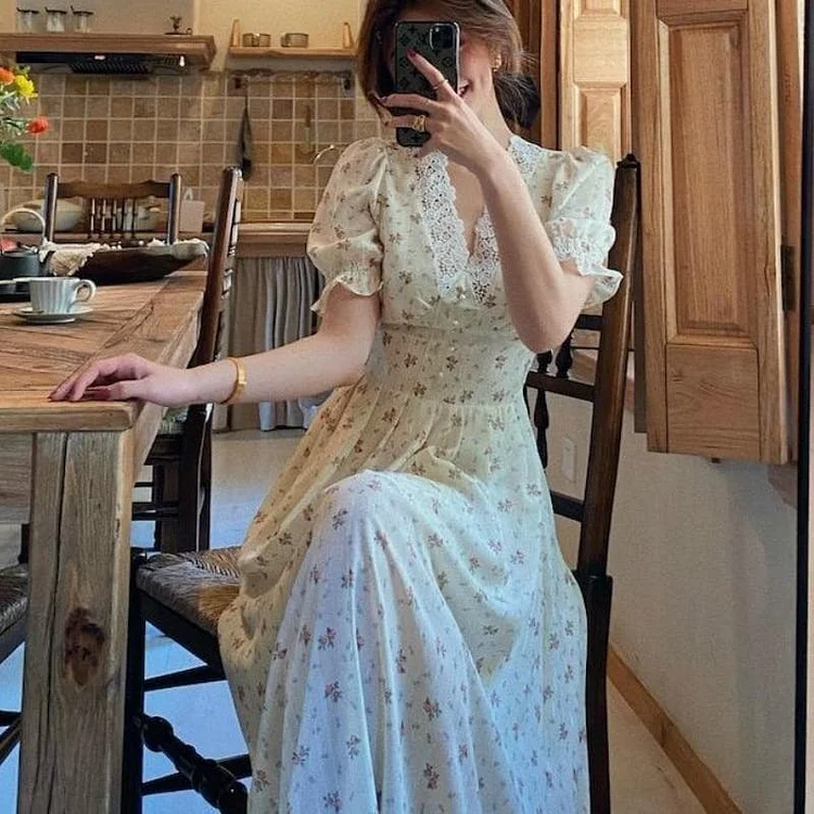 Elegant Vintage Lace Chiffon Puff Sleeve V Neck Floral Dress SP15659