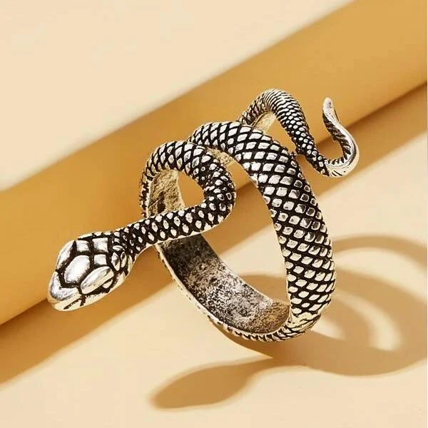 Snake Design Ring