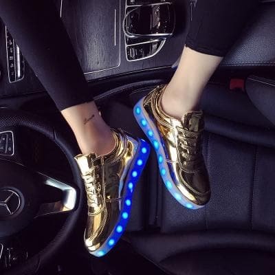 4 Colors Cool Couple Fluorescent Sneaker SP1812335