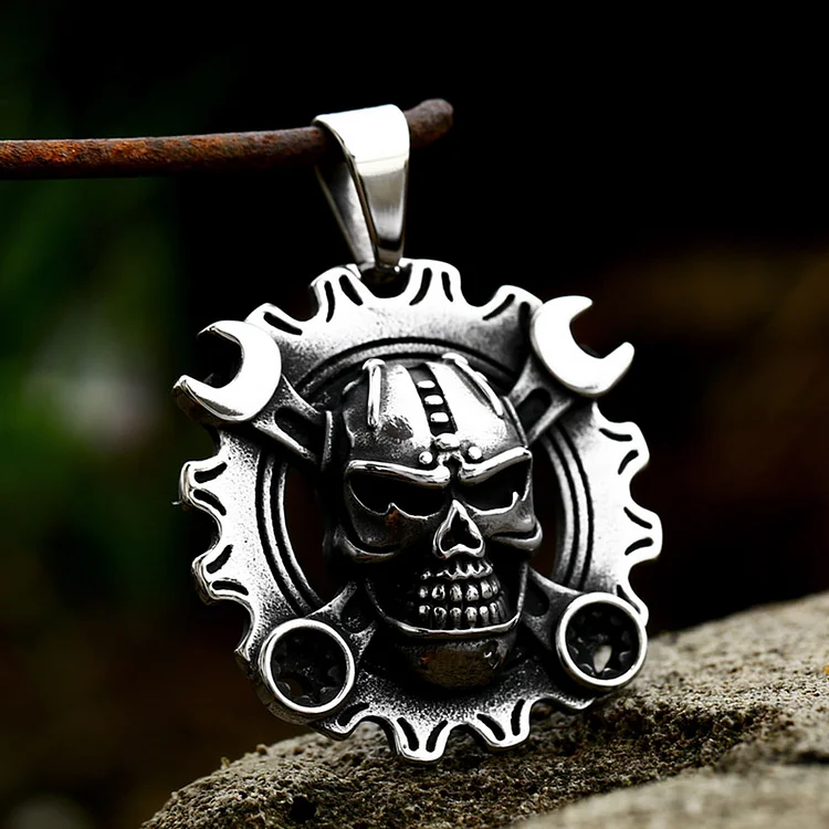 Gothic Engine Accessories Skull Stainless Steel Necklace