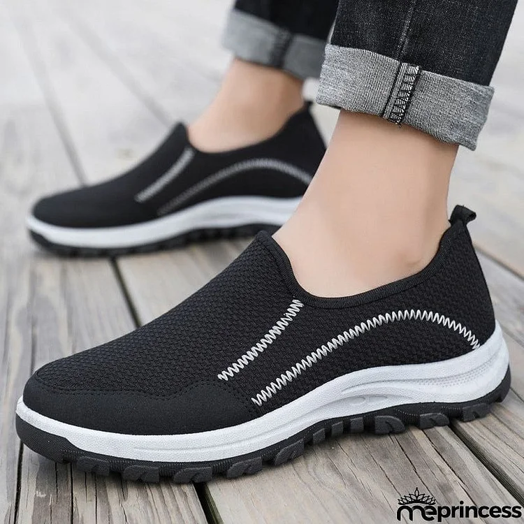 Men's Comfortable Light Loose Slip-on Sports Sneaker