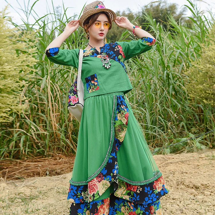 Ethnic Embroidered Shirt With Elastic Waist Tassel Skirt Suit