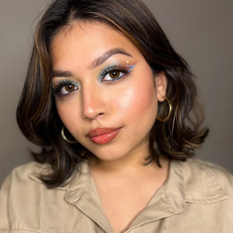 Tempting Vibe Satin Duo Eyeshadow