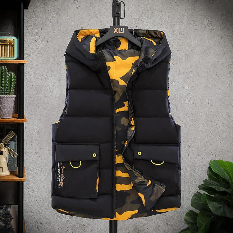 Casual Reversible Camouflage Pattern Flap Pocket Hooded Puffer Vest
