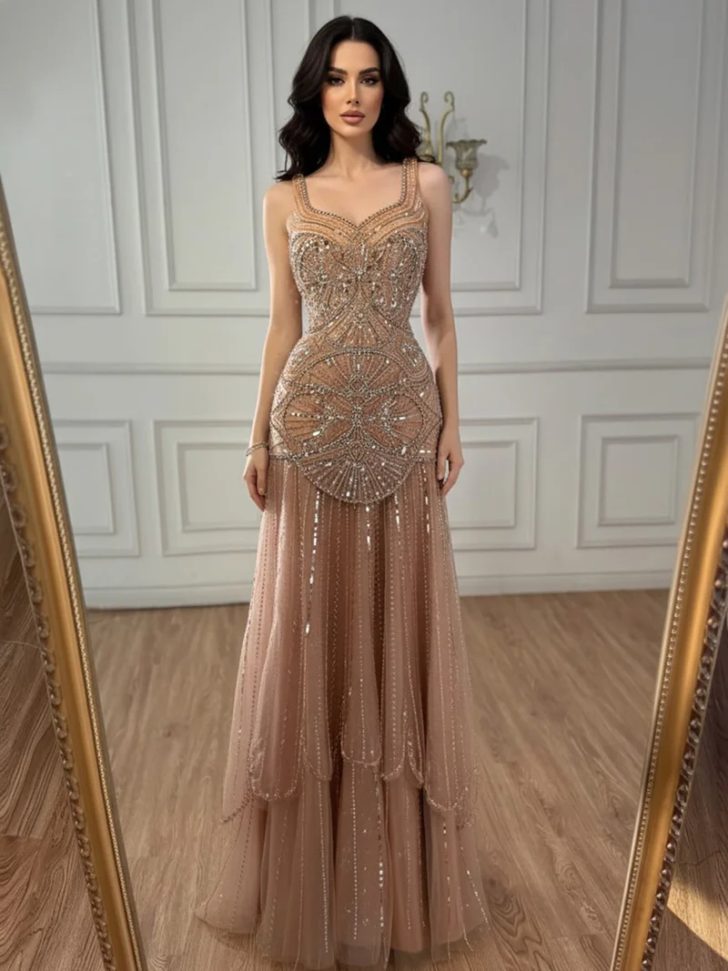 Lussooy Chic Spaghetti Straps Sequins Applique Sleeveless Prom Dress
