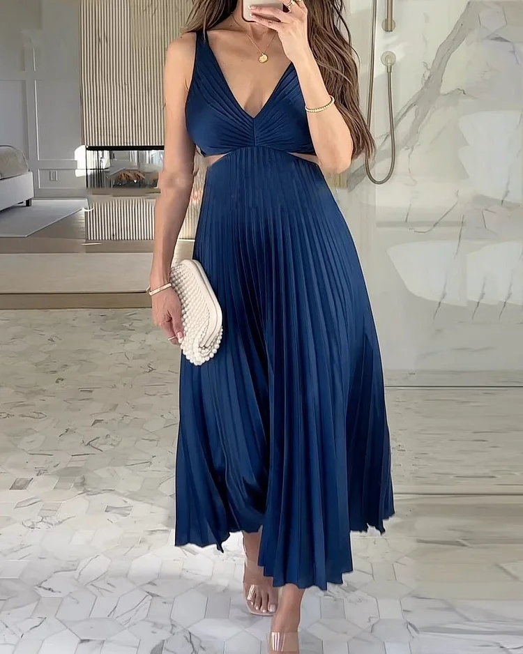 Fashion Solid Color Hollow Pleated Dress