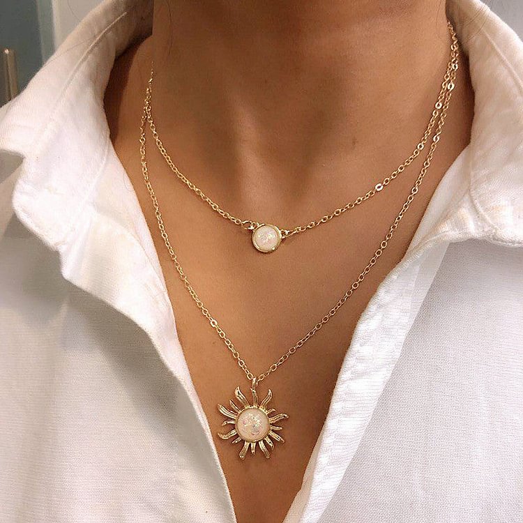 VChics Fashion Multilayer Sunflower Pendant Necklace