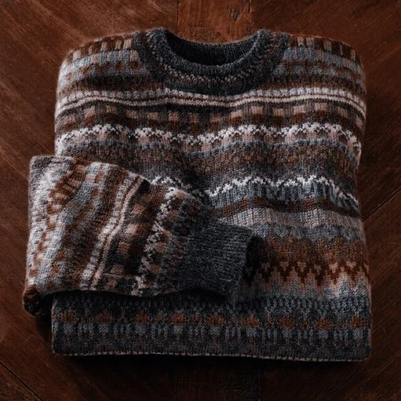 VChics Vintage Tribal Iceland Pattern Warm Round Sleeve Comfy Sweater