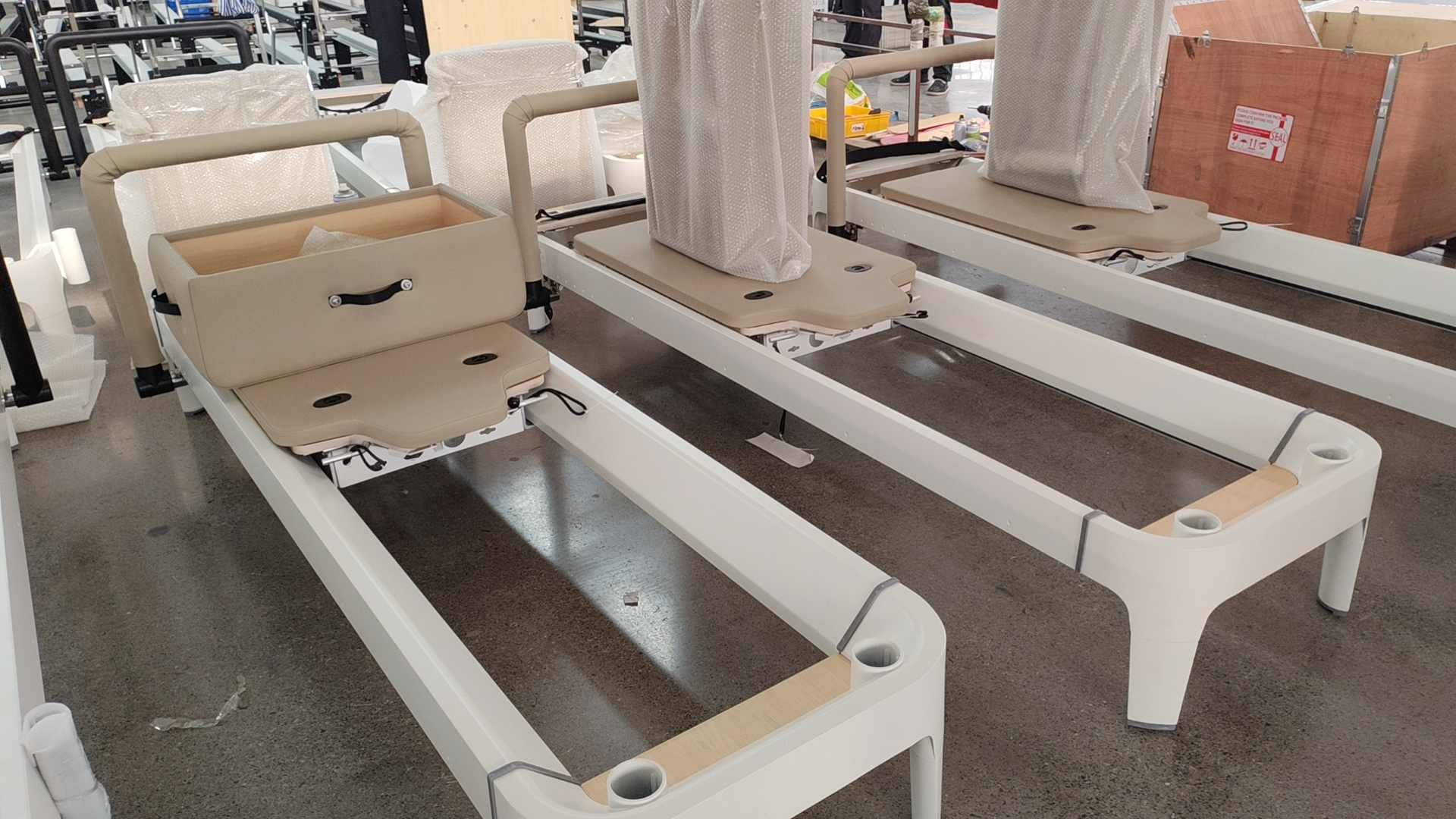 Studio Pilates Reformer With Infinity Footbars X1