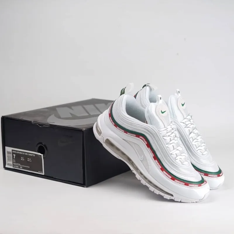 97 x undefeated White White