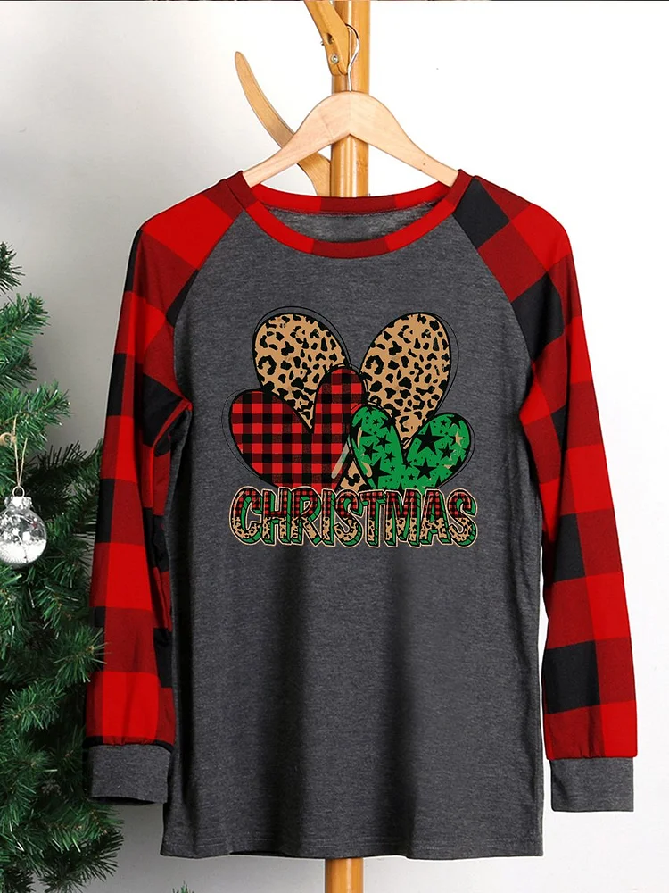 Love christmas leopard hearts sweatshirt-011132