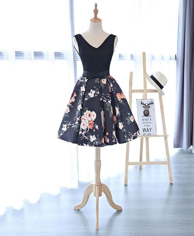 Cute V Neck Floral Pattern Short Prom Dress