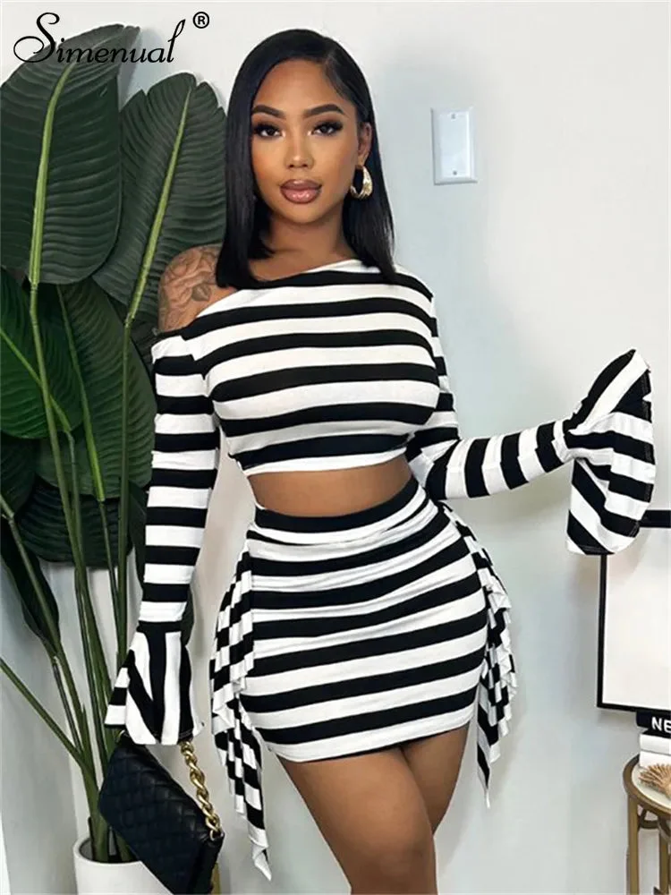 Tlbang Simenual Y2K Aesthetics Women Striped Co-ord Suits Fairy Flare Sleeve Skew Collar Crop Tops Sexy Mini Skirts Slim 2 Piece Sets