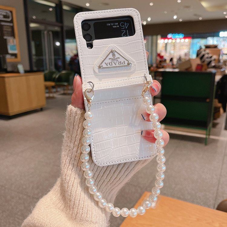 【超人気ITEM】Galaxy Z Flip3 5G スマホケース 絶対欲しい ベルト付き 軽量