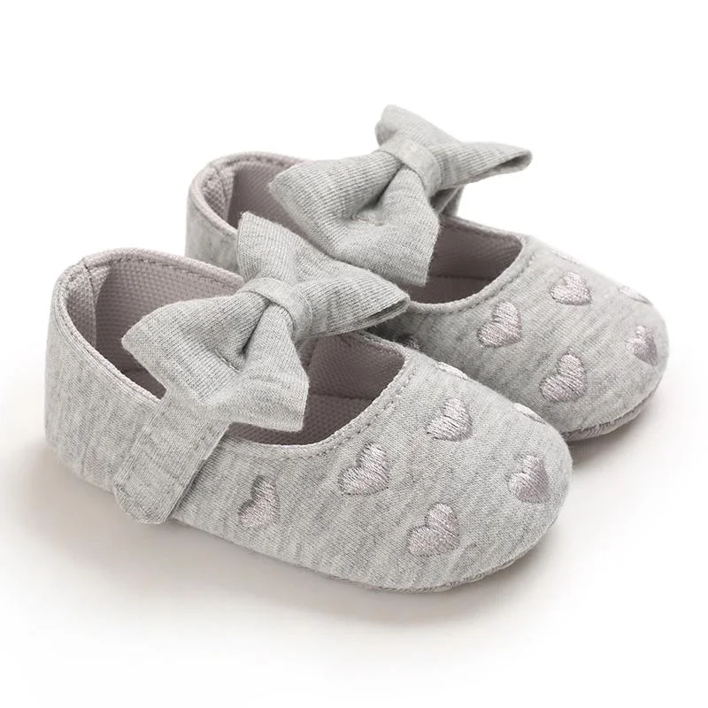 Infant Baby Girl Crib Shoes Heart Embroidery Anti-Slip Soft Sole Heart Print Mary Jane Flats Cute Bow First Walkers