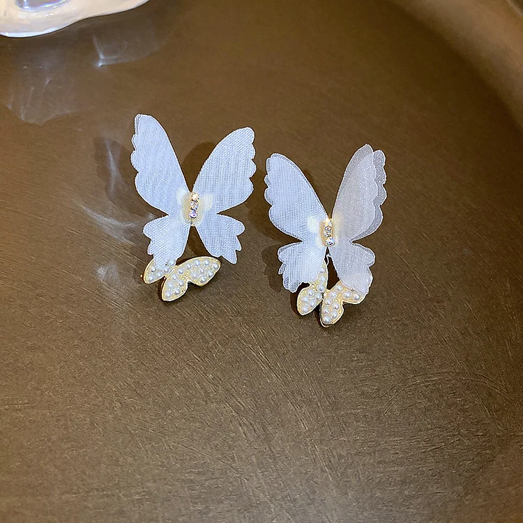 Fashion Pearl Butterfly Earrings