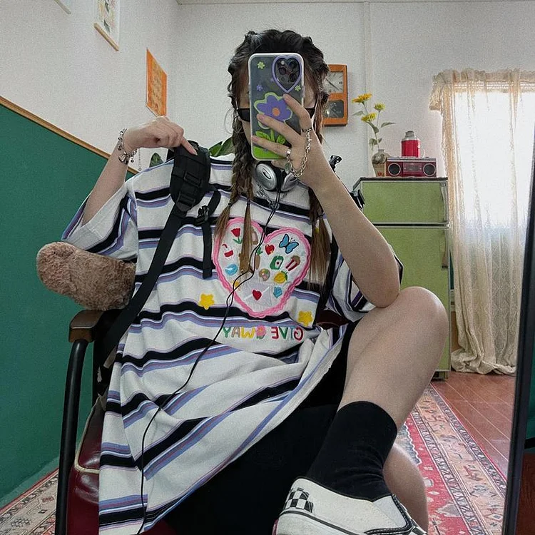Korean Fashion Striped short-sleeved T-shirt TK186