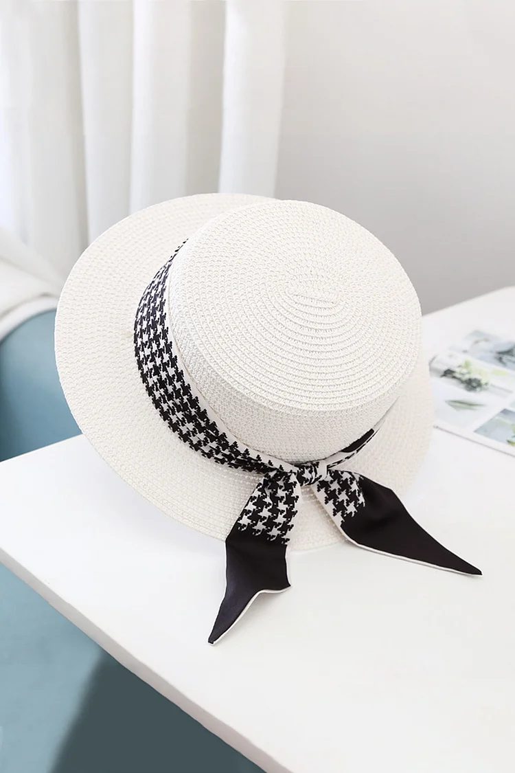 1950s White Vacation Houndstooth Ribbon Wide Eaves Straw Hats