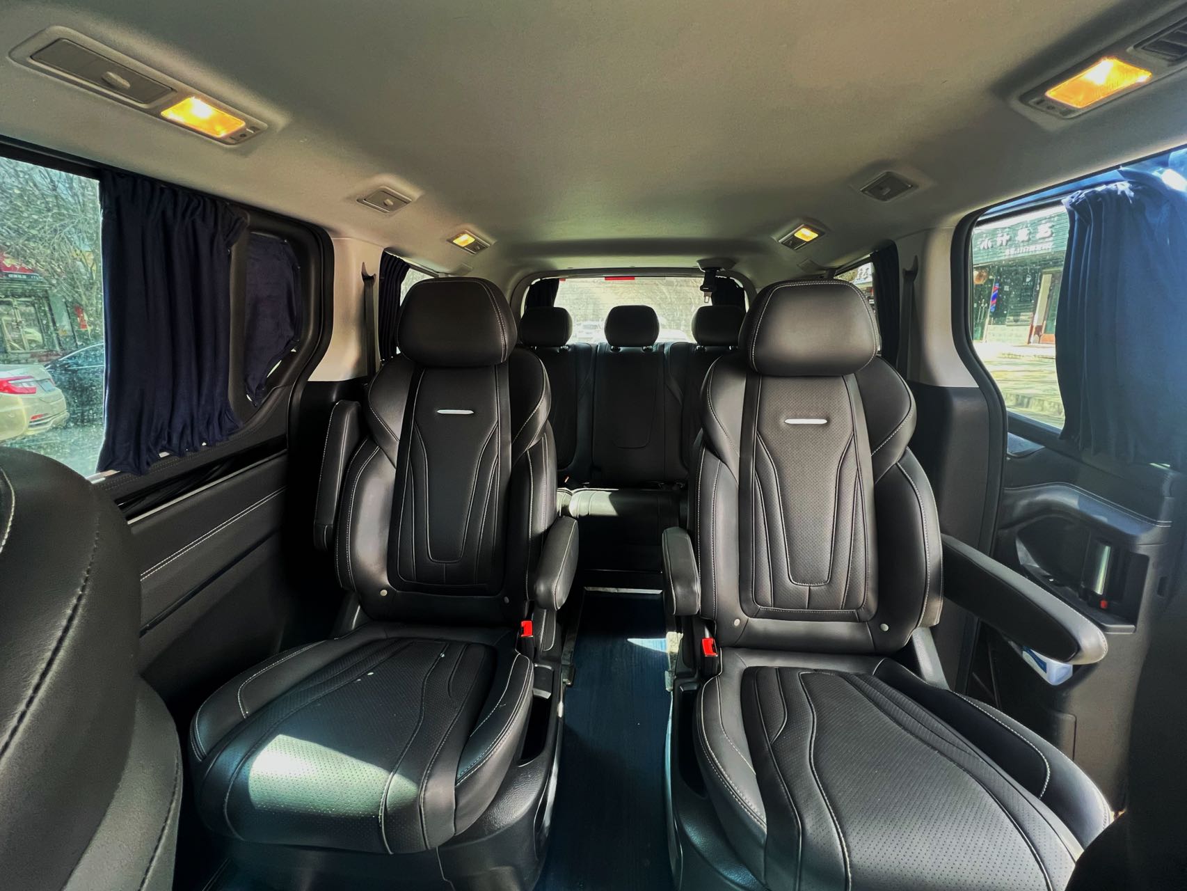 4-Day Private Car with Driver in Chengdu(Driver & Vehicle Only)