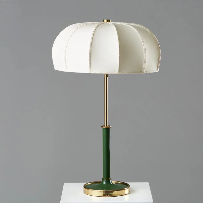 Mid Century Modern Table Lamp With Green Base