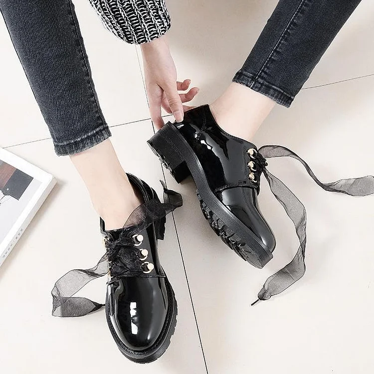 Black Ribbon Laced PU Shoes SP1812010