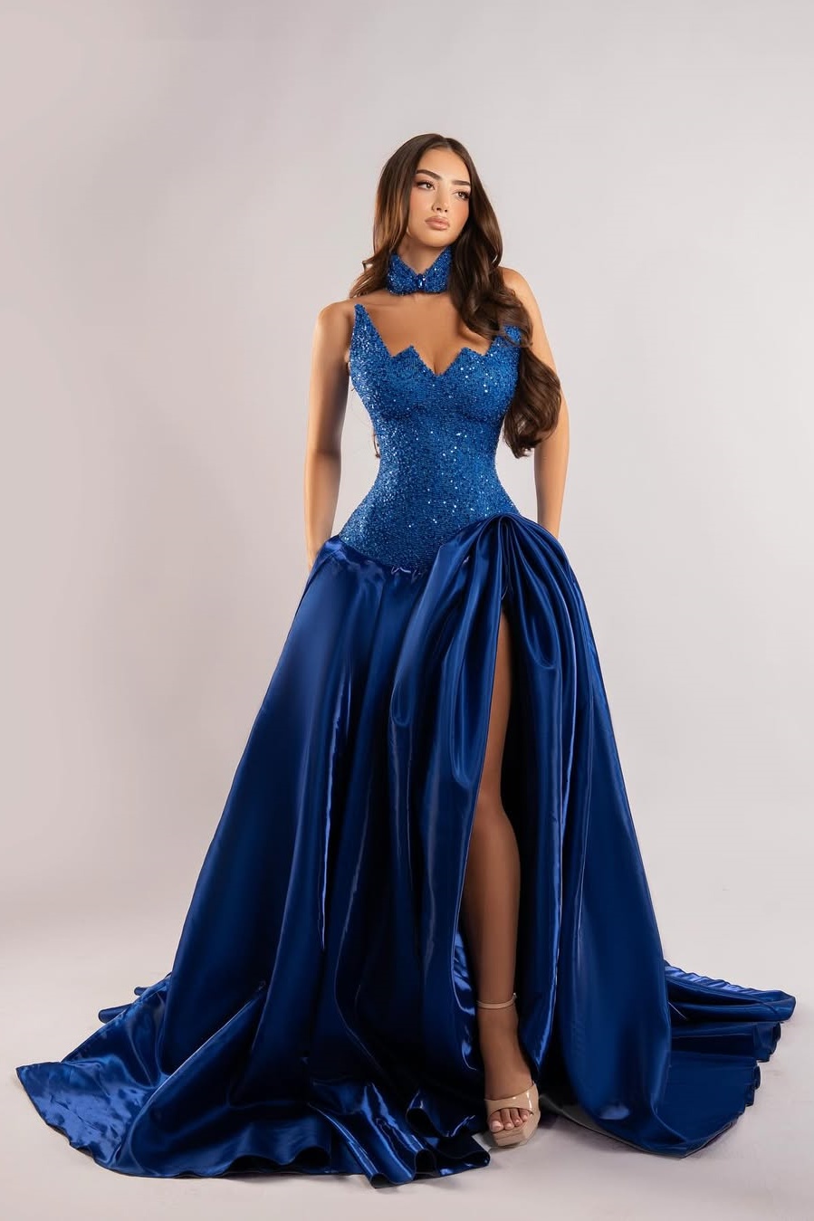 Royal Blue Satin Strapless Sleeveless Long A-Line Pleated Prom Dress With Split And Sequins | YQ0030 Wellcucu