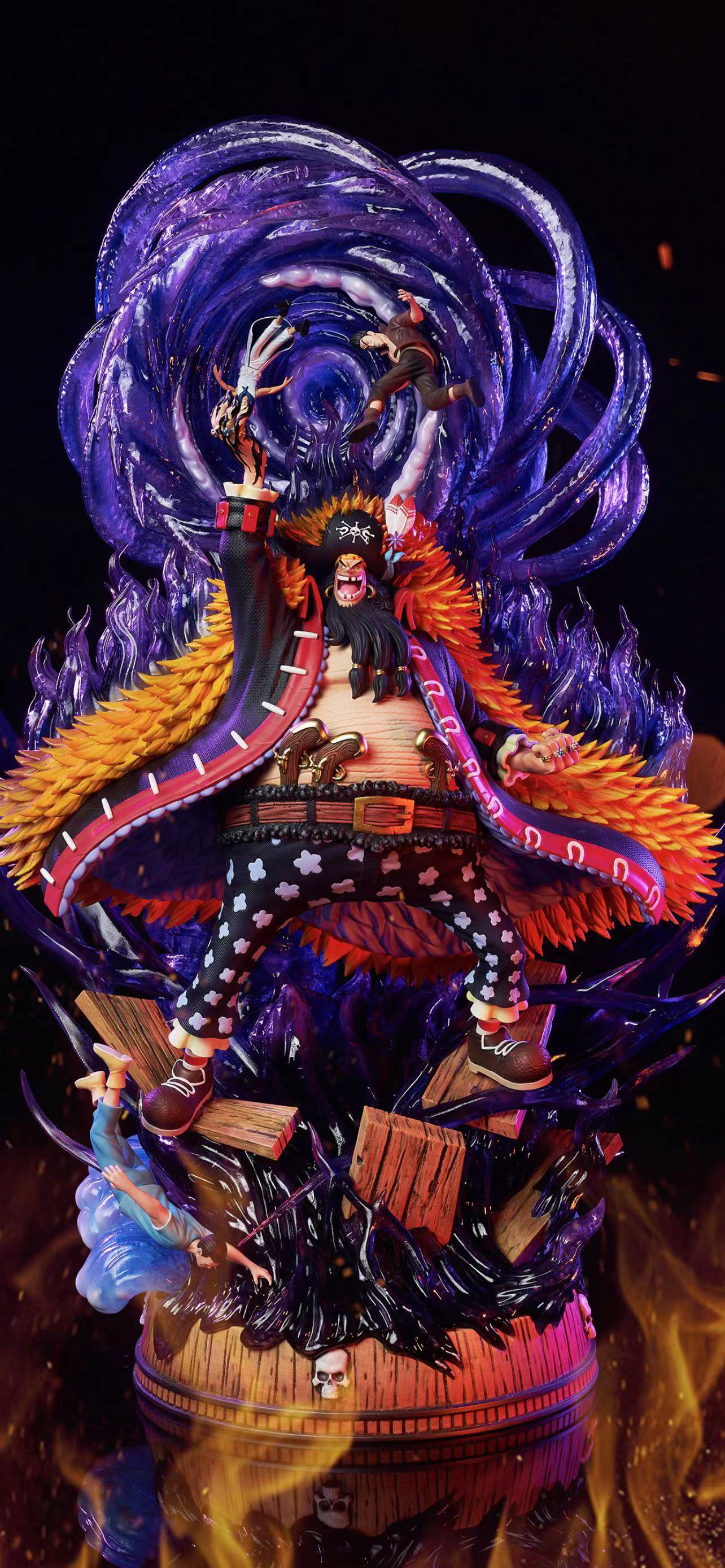 Century Strongest Marshall D. Teach with LED - ONE PIECE Resin Statue ...