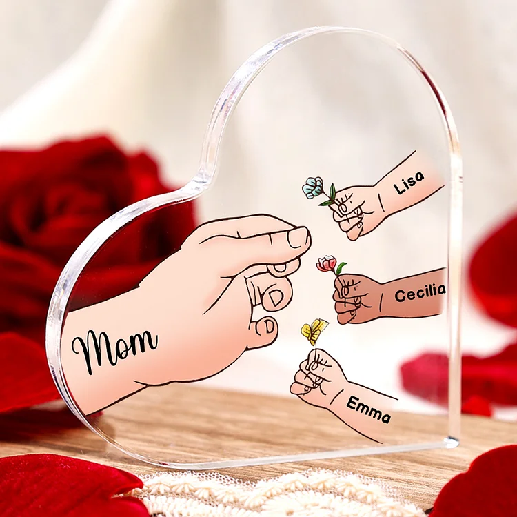Personalized Text Acrylic Heart Keepsake Custom 1–8 Names & Flowers Ornament Handing Flowers Gifts For Mother/Grandma