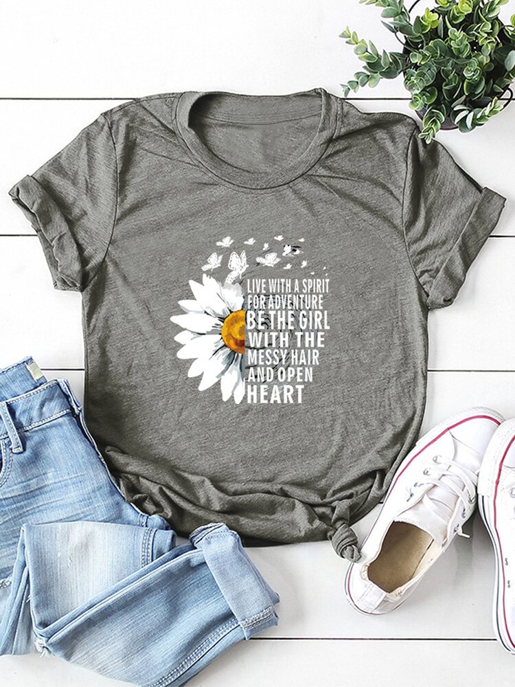 Daisy Letter Butterfly Print Short Sleeve T shirt For Women P1659650