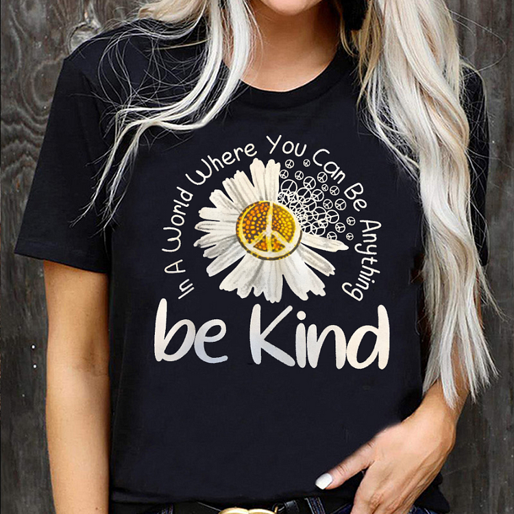 Be Kind Daisy Print Short Sleeve T-shirt