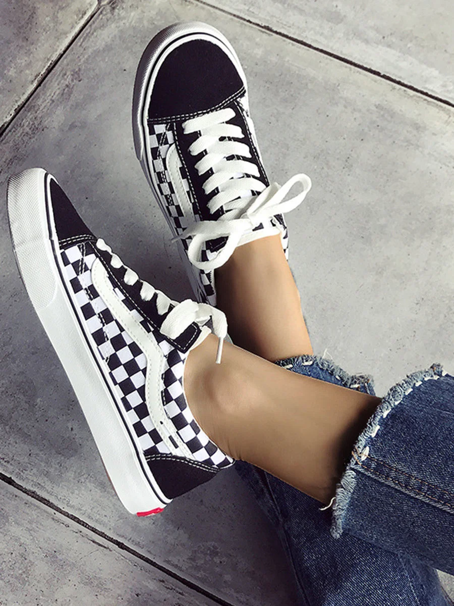 Plaid Printed Round Toe Lace Up Flat Sneakers