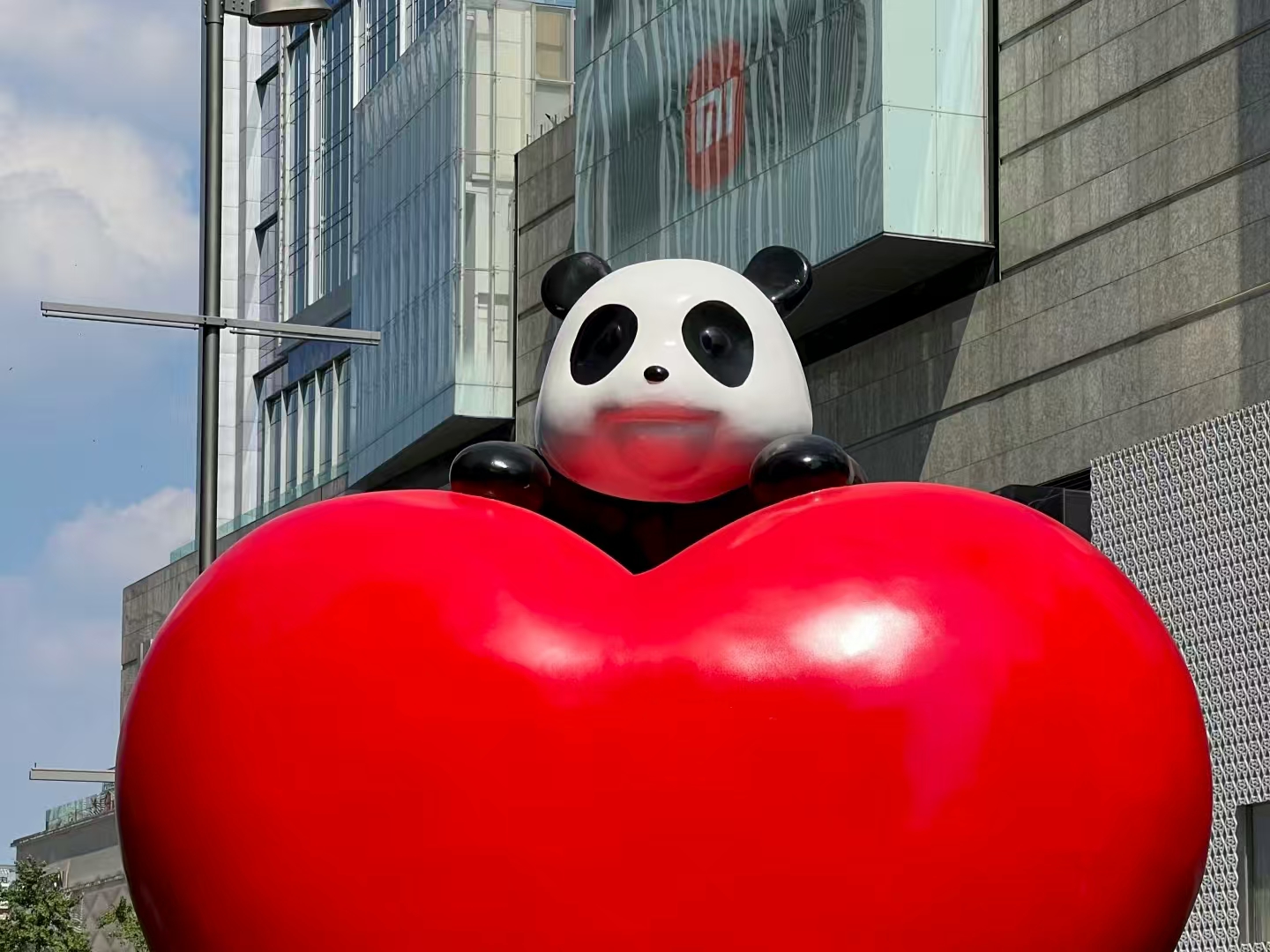 5 Days 4 Nights Chengdu & Jiuzhaigou Tour from Bangkok (Round-trip Airfare Included)