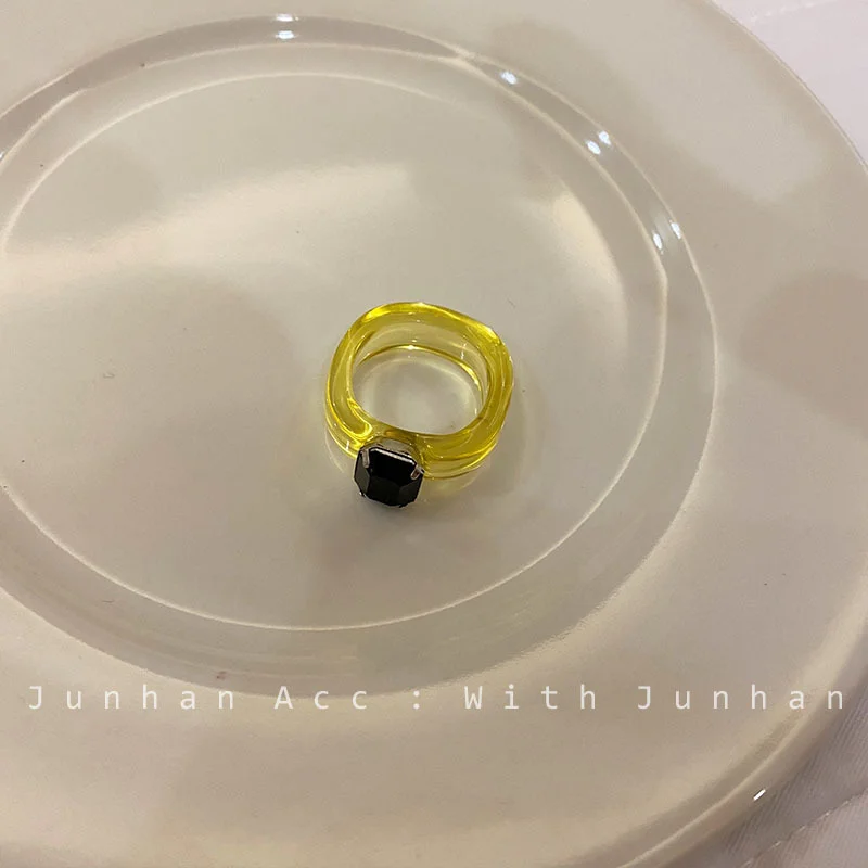 Blackpink Jennie Acrylic Gem Ring